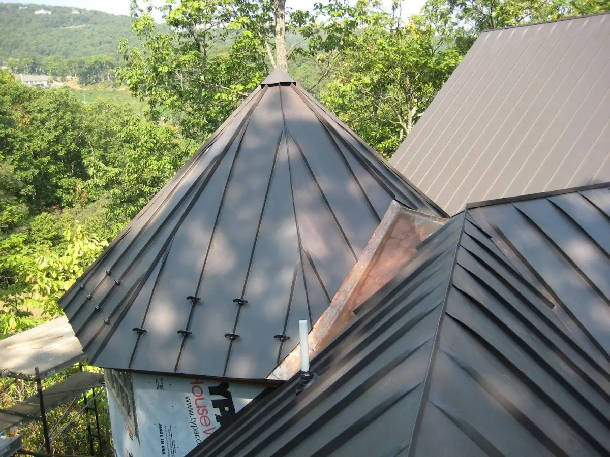 Professional Gutter Cleaning by Craftsman Roofing in Calabasas